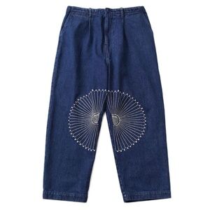 Stunning Silver embroidered jeans!!